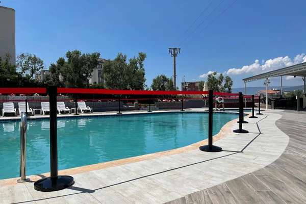 Kiralık şerit bariyer kurulumu